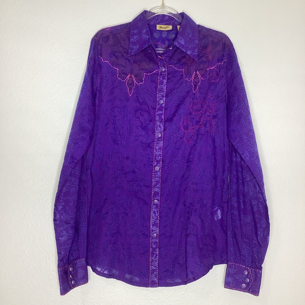 Wrangler Women’s Fancy Purple Snap Shirt Embroidered Sm